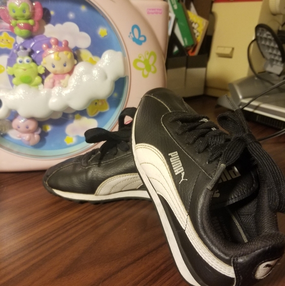 Puma kid's shoes - Picture 4 of 4